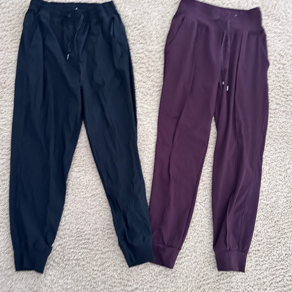 Women’s Old Navy Black and Purple Jogger Pants - Picture 1 of 3
